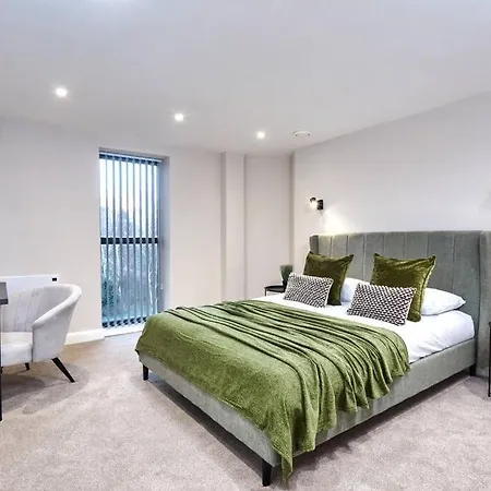 Comfortable Leeds Flat - Ideal For Long *