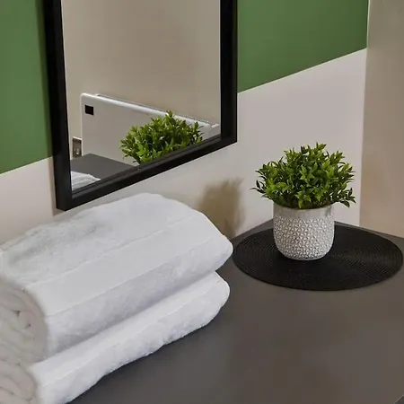 Apartment Comfortable Leeds Flat - Ideal For Long