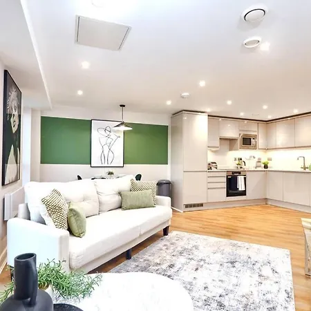 Comfortable Leeds Flat - Ideal For Long Apartment