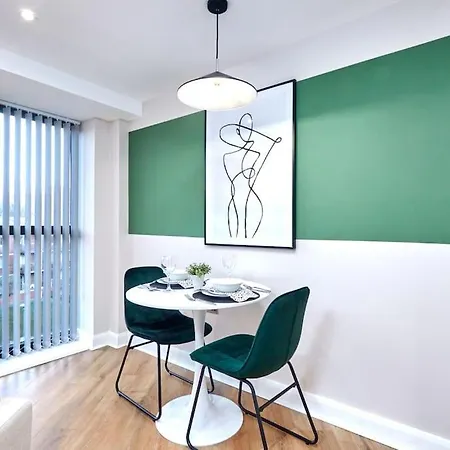 Comfortable Leeds Flat - Ideal For Long Apartment *